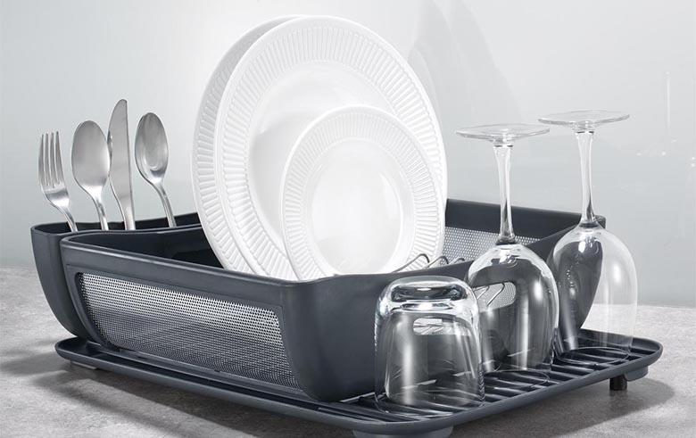 Astounding-Modern-Curved-Dish-Drainer-As-Dish-Rack-Storage-With-Cutlery-Set-Holder-And-Glass-Rack-As-Modern-Kitchen-Aid-Ideas-Indulging-Yet-Pretty-Dish-Rack-Best-Dish-Drainer-Galler