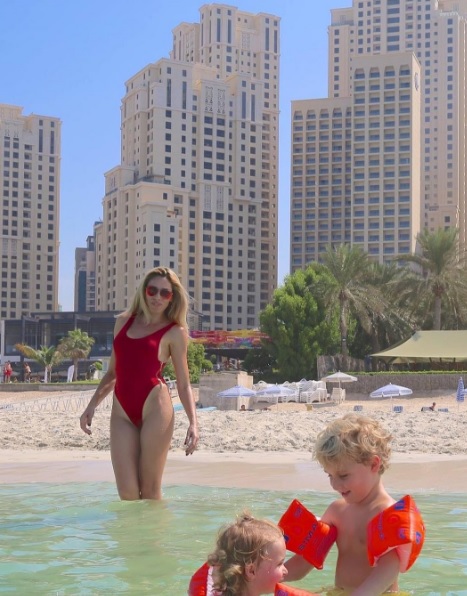 Ledina Çelo me familjen në pushime, Dubai. Foto nga: Instagram
