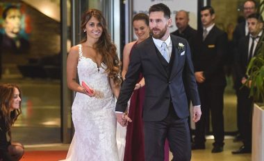Martohet Messi, rrjedhin imazhet e para të dasmës së vitit (Foto/Video)