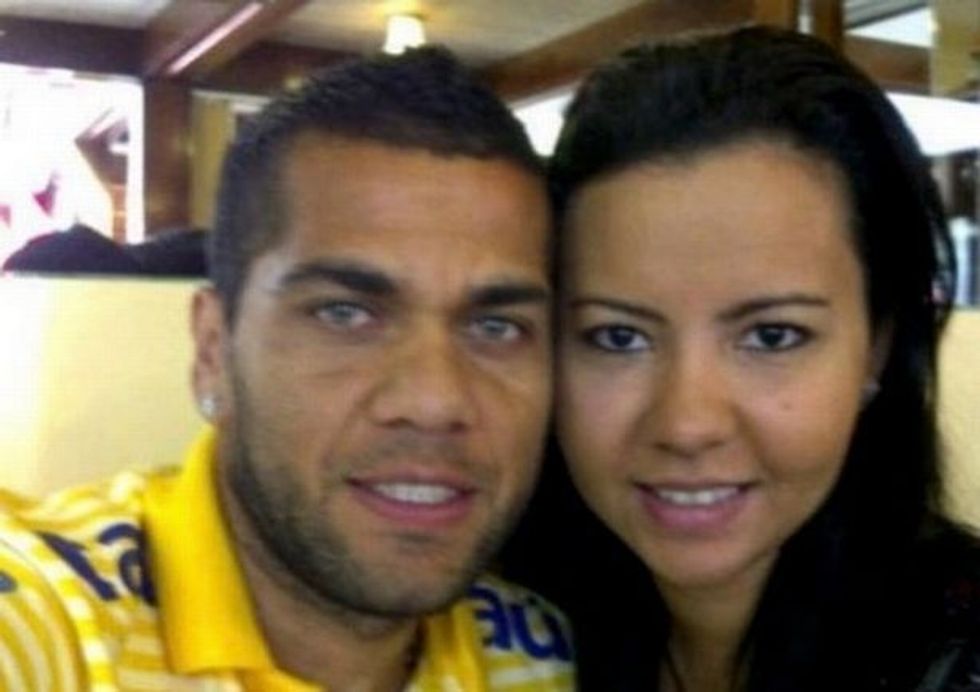 0 ALVES AND DINA