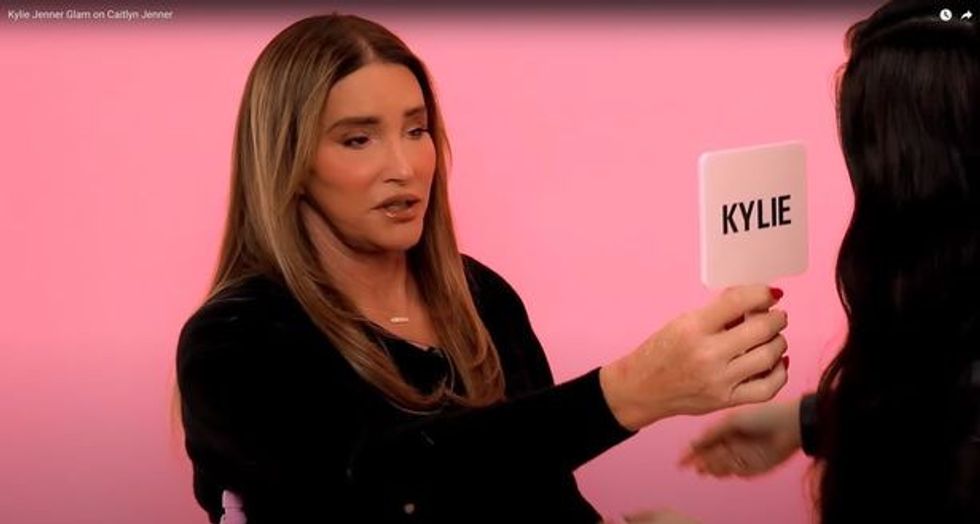 0 EHP CHP 060221Kylie Jenner 44017JPG