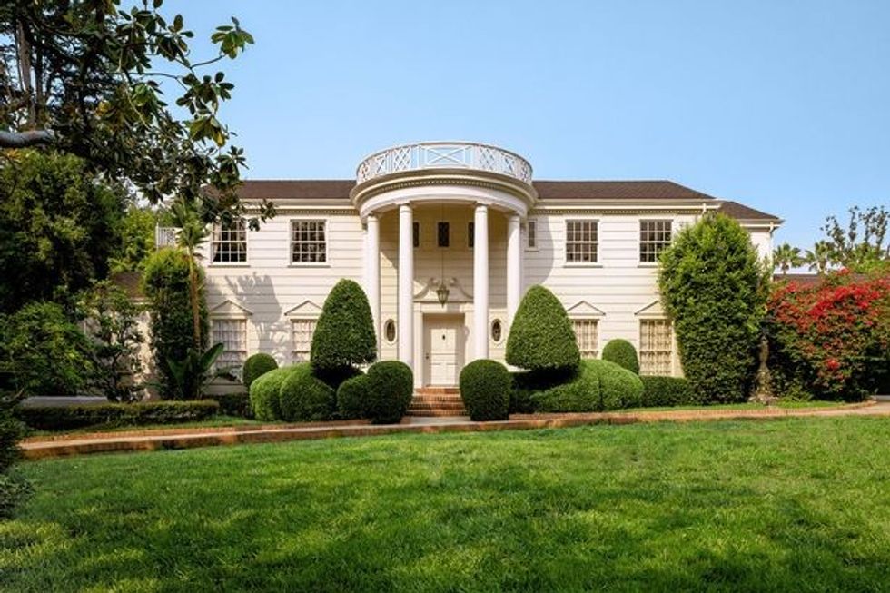 0 Fresh Prince of Bel Airs plush California mansion is available to rent on Airbnb