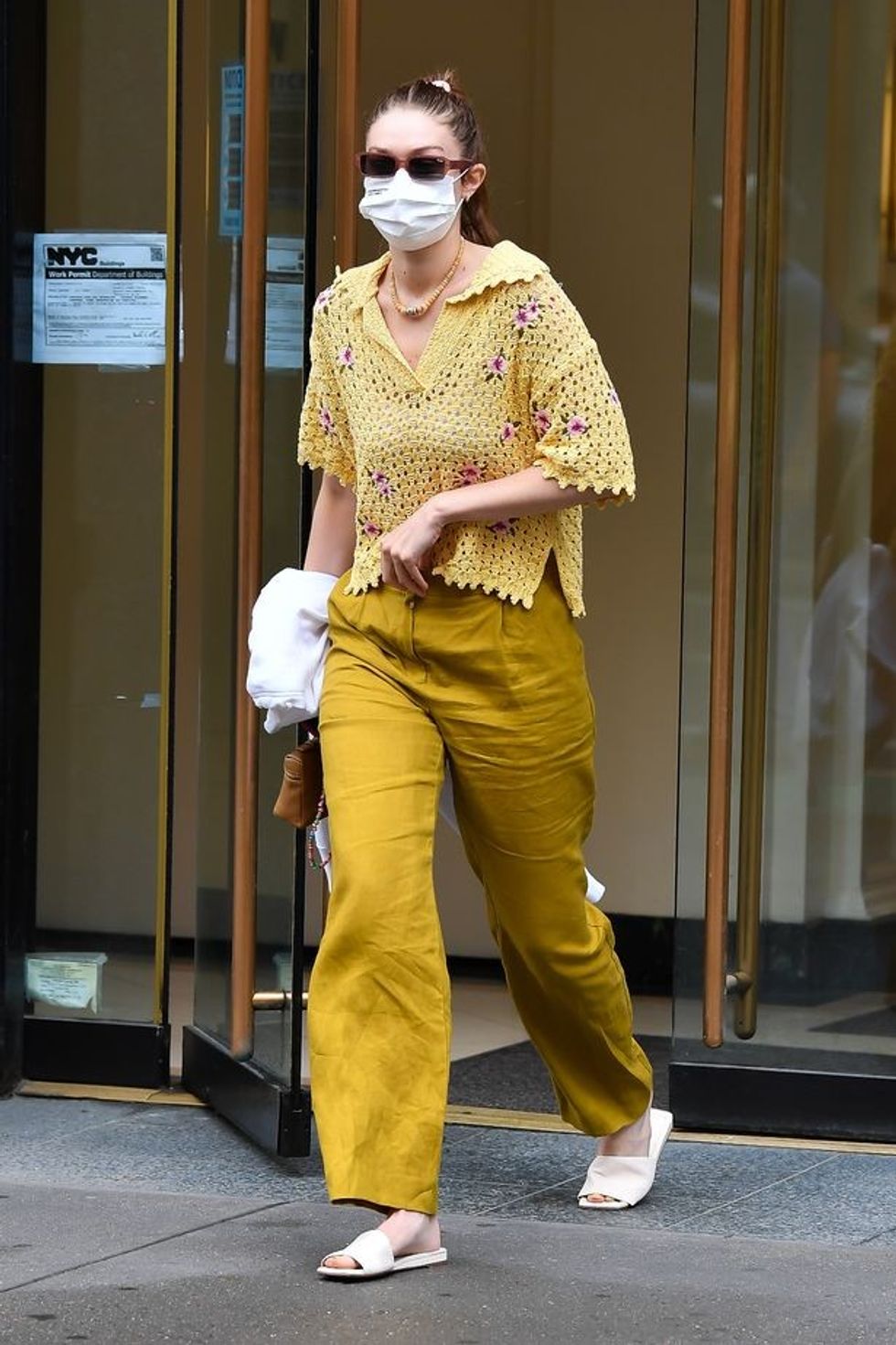0 Gigi Hadid heads to the salon in New York City