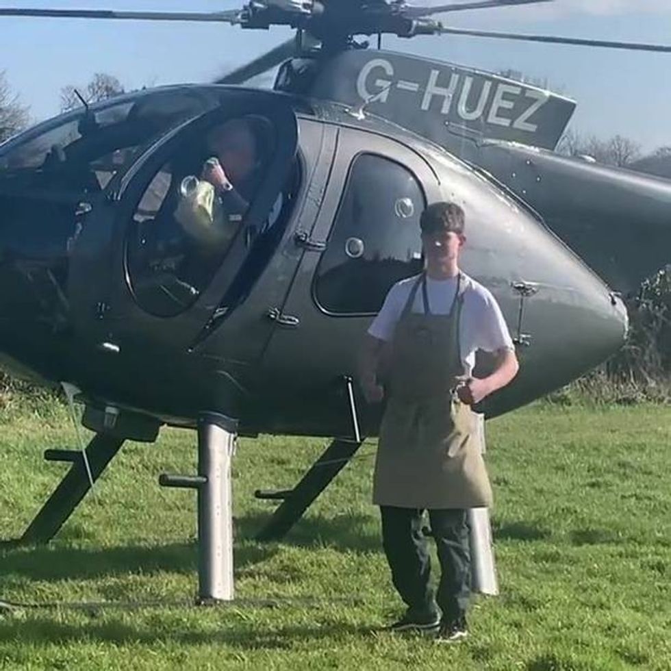 0 helicopter pilot flew 80 miles for roast beef sandwich in lockdowna helicopter pilot is said to hav 1