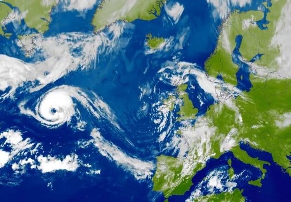 0 Hurricane Danielle