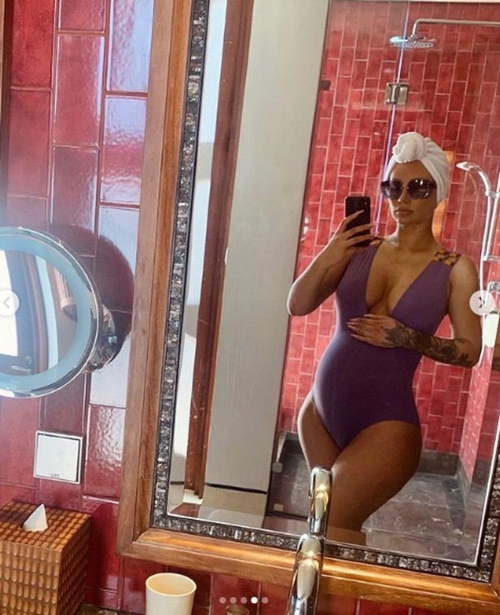 0 Iggy Azelea shares unseen snaps of baby Onyx 1