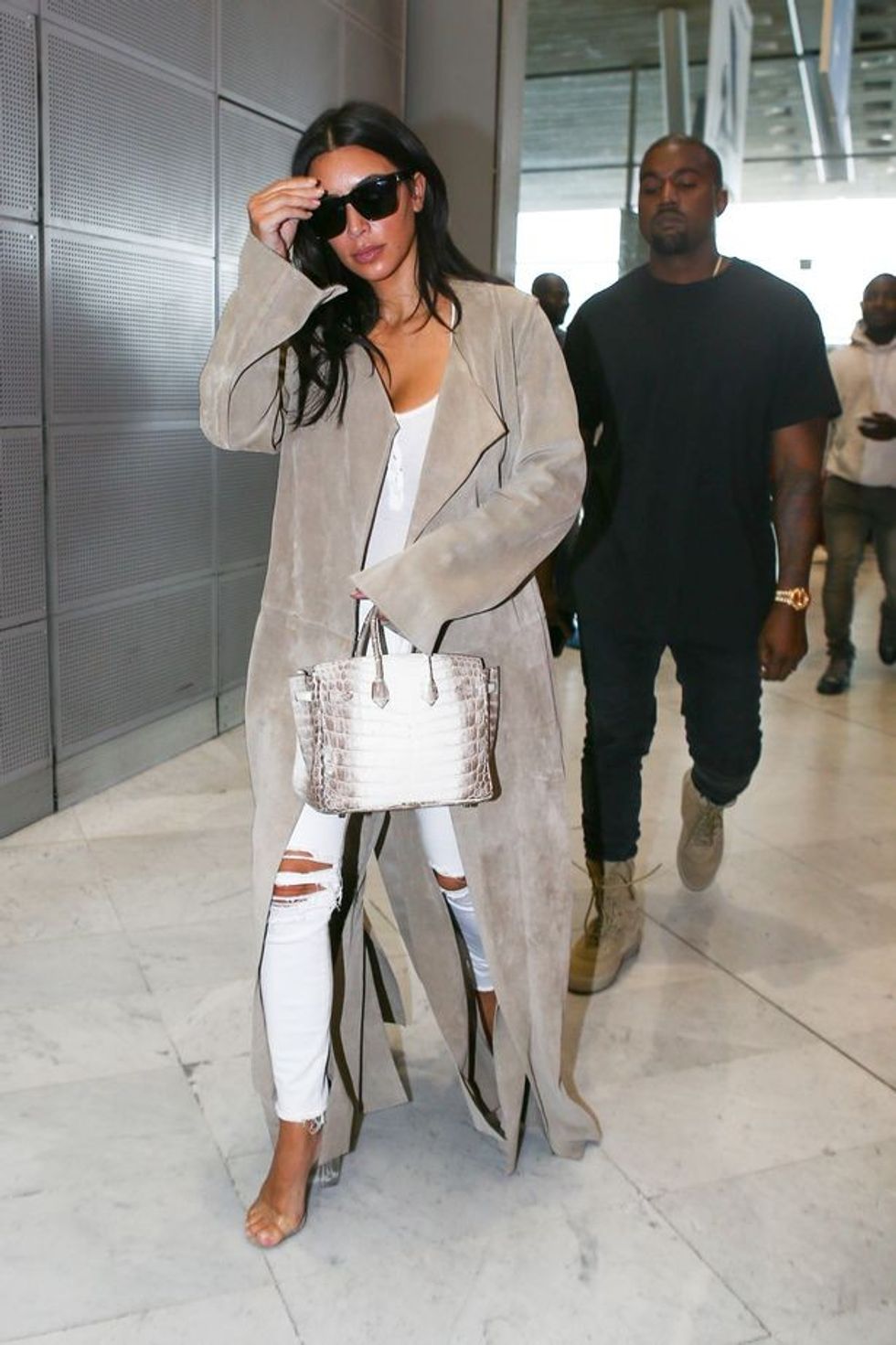 0 Kim Kardashian And Kanye West At CDG Airport Roissy