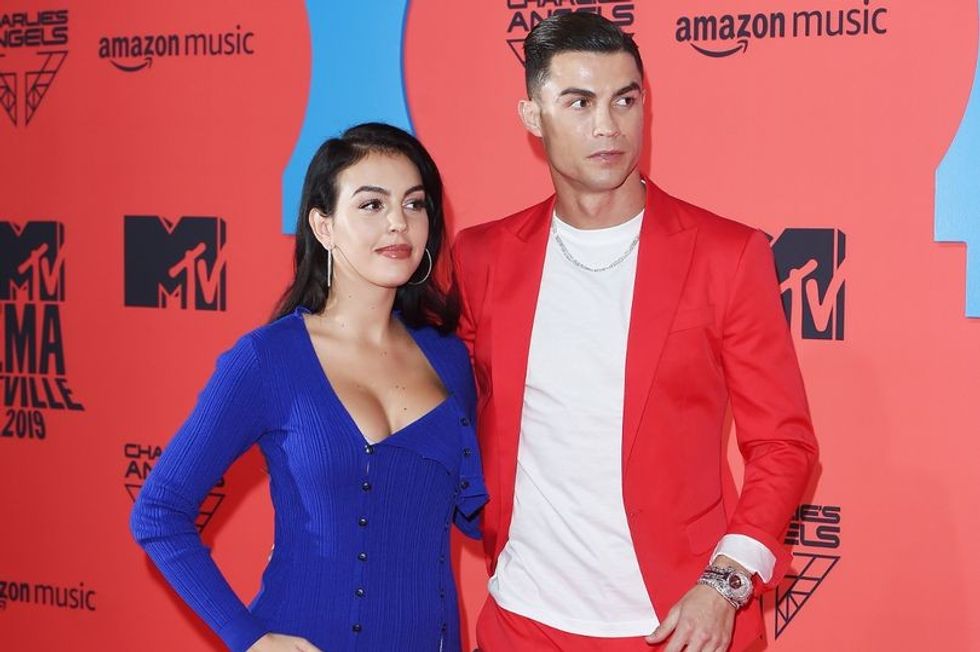 0 MTV EMAs 2019 Red Carpet Arrivals