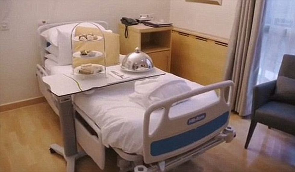 0 Portland Hospital 2