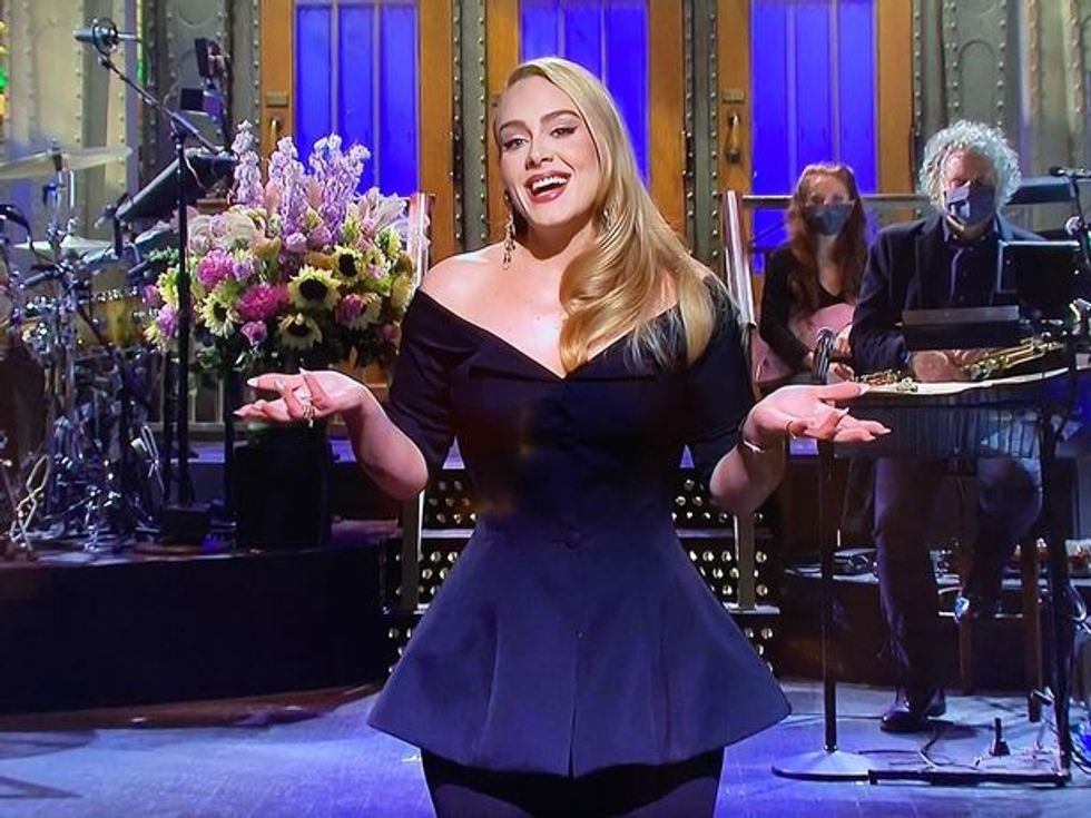 0 SDC MDG Adele 9979JPG