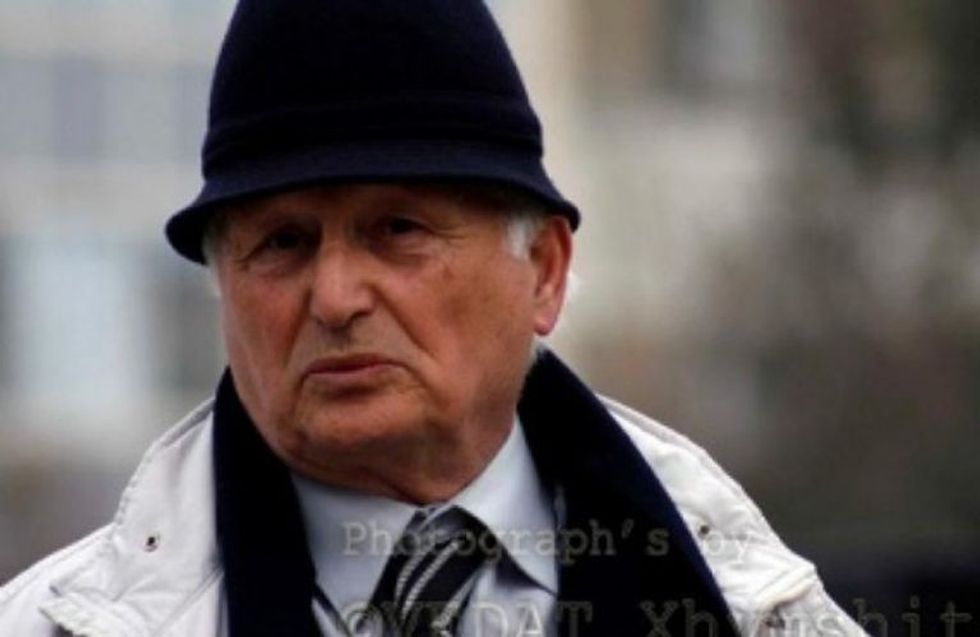 00 12 13542687001402788937 1