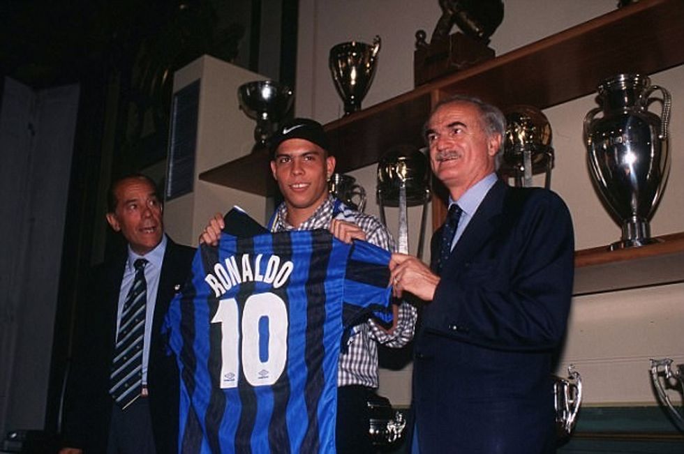 00045A6100000258 5545675 image a 20 1522082409553