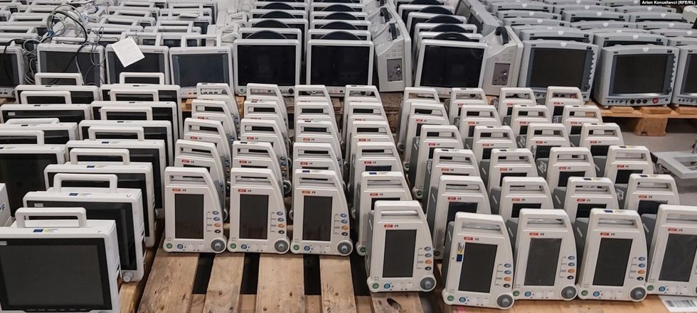 01000000 0a00 0242 2750 08dc1c264eea w1597 n r0 st s