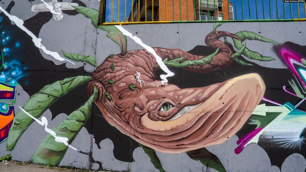 01000000 0aff 0242 d90e 08db90ff2757 w1597 n r0 st s