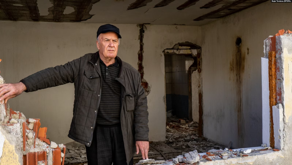 01000000 c0a8 0242 9dc6 08db217c