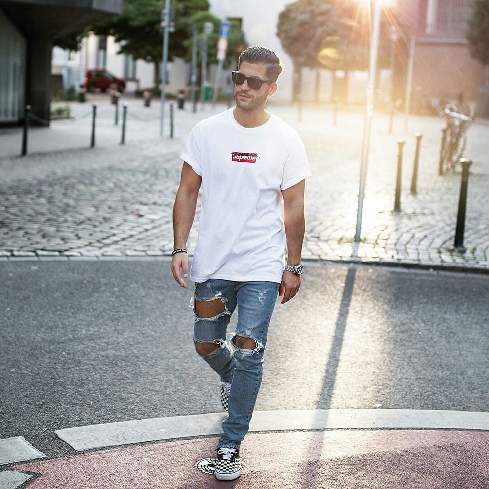 01e3f6367c150615fba2d86196a34d52