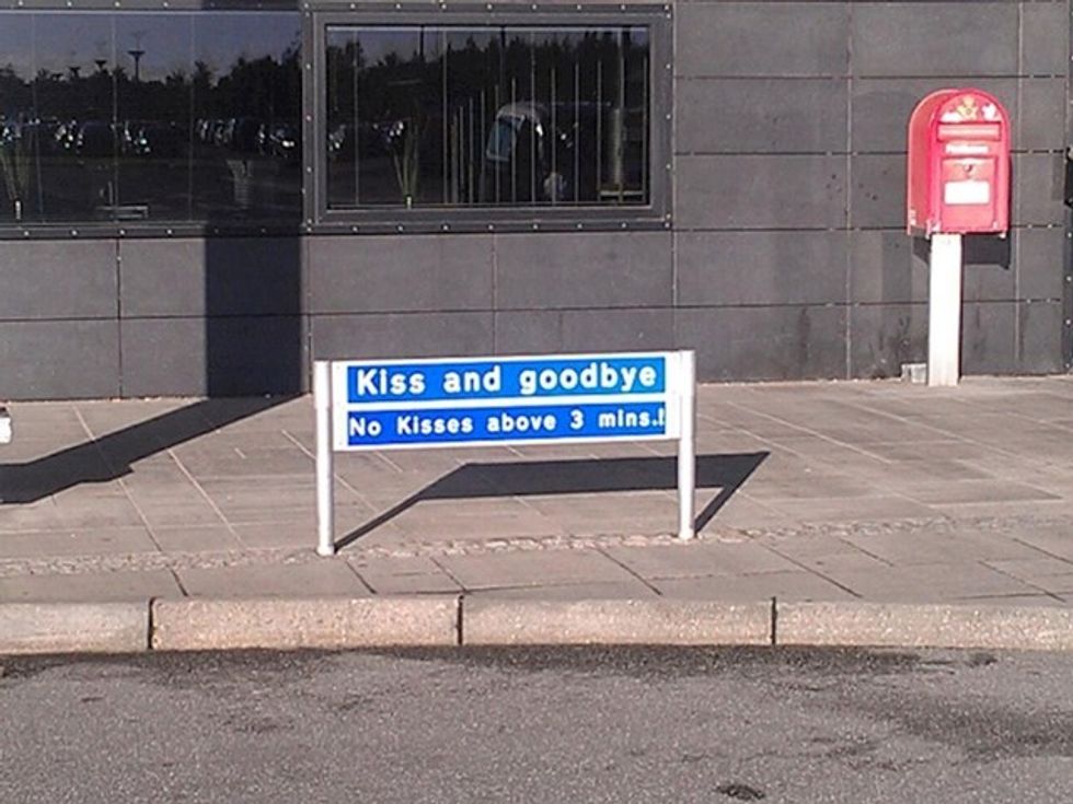 027689fb 6256 44de 97cf 080108fe42d2