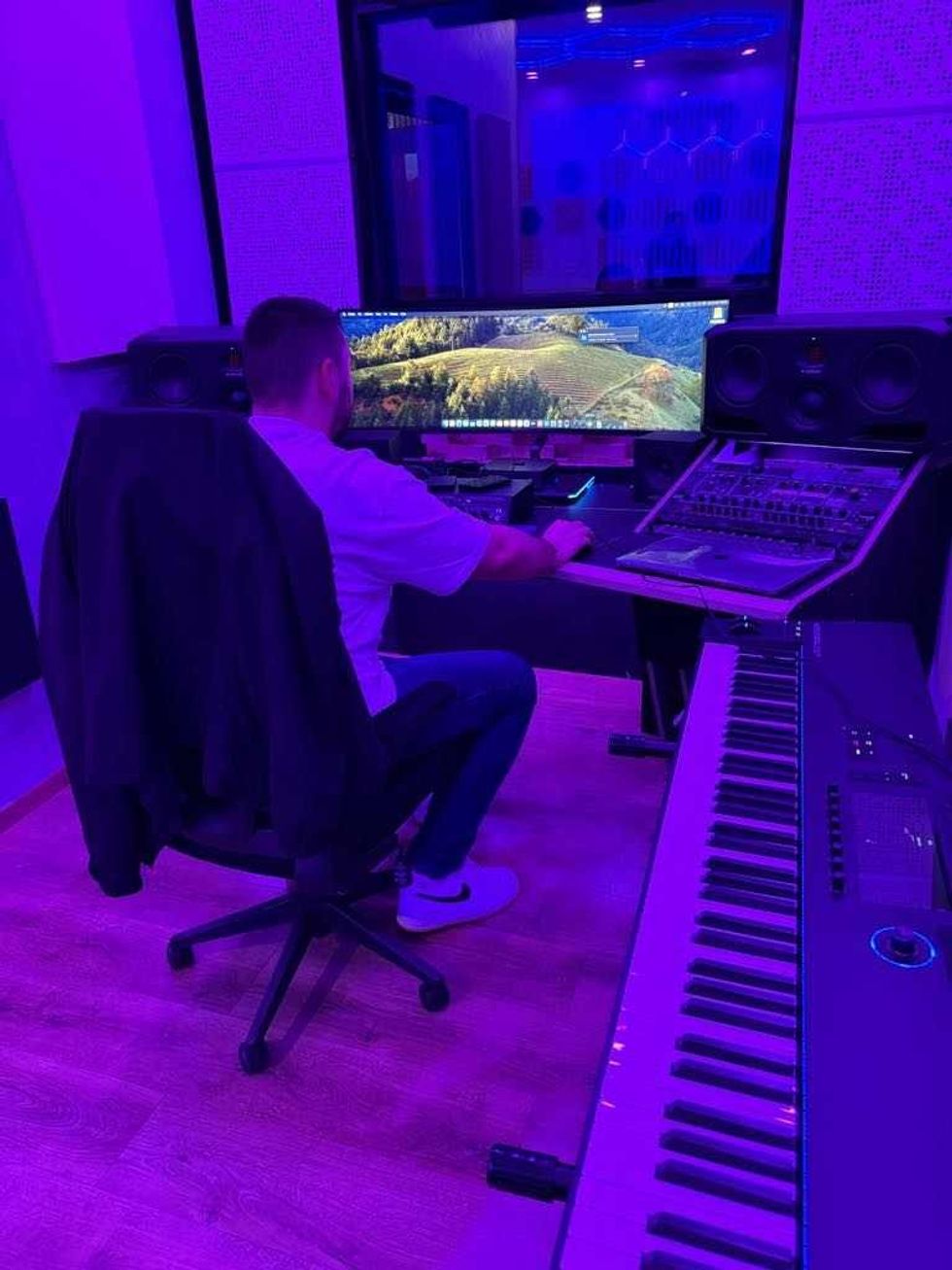 0354d0d6 bde9 4c28 b6bb f8c9bd5cb1a9