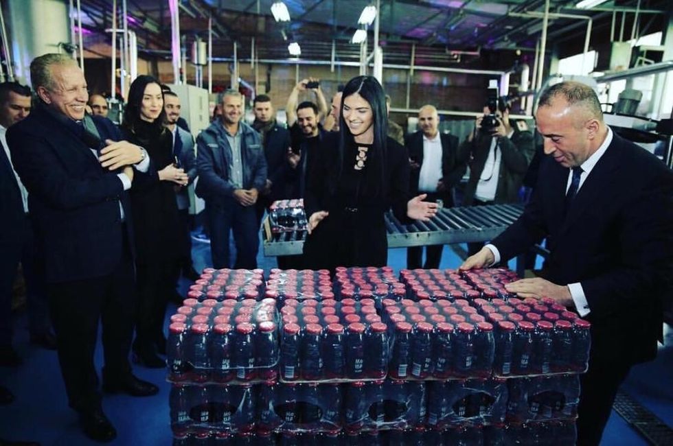 04d6d239 c75d 458d 9ca7 45466325faa6