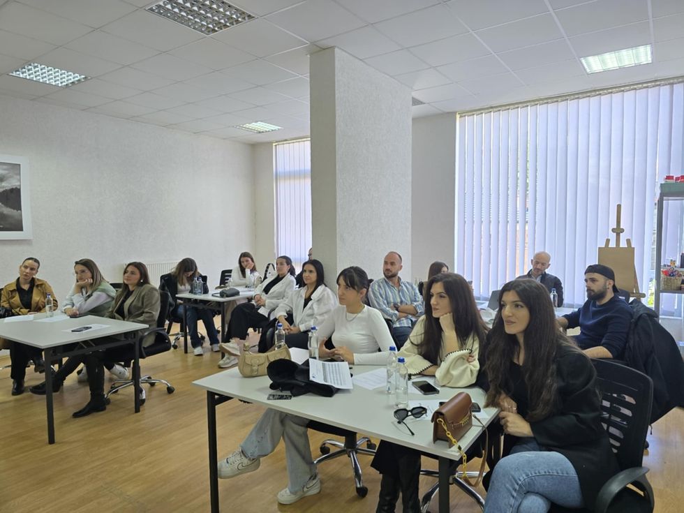 074c8988 a9e6 4557 b438 9e0111e7b4ae