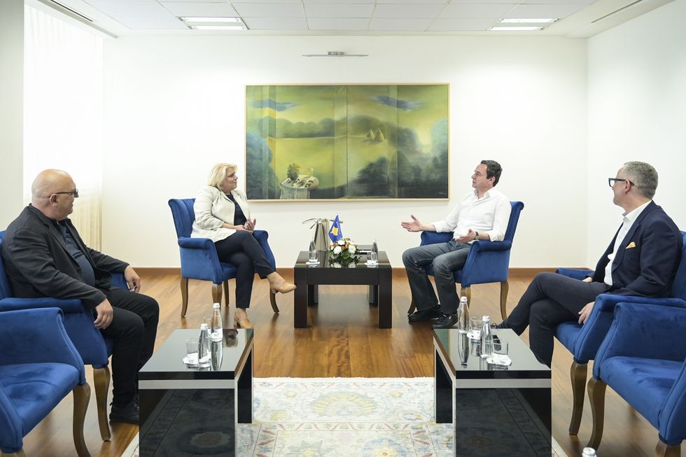 07E5E4BB AE78 445A 9EAD 40436C66303C