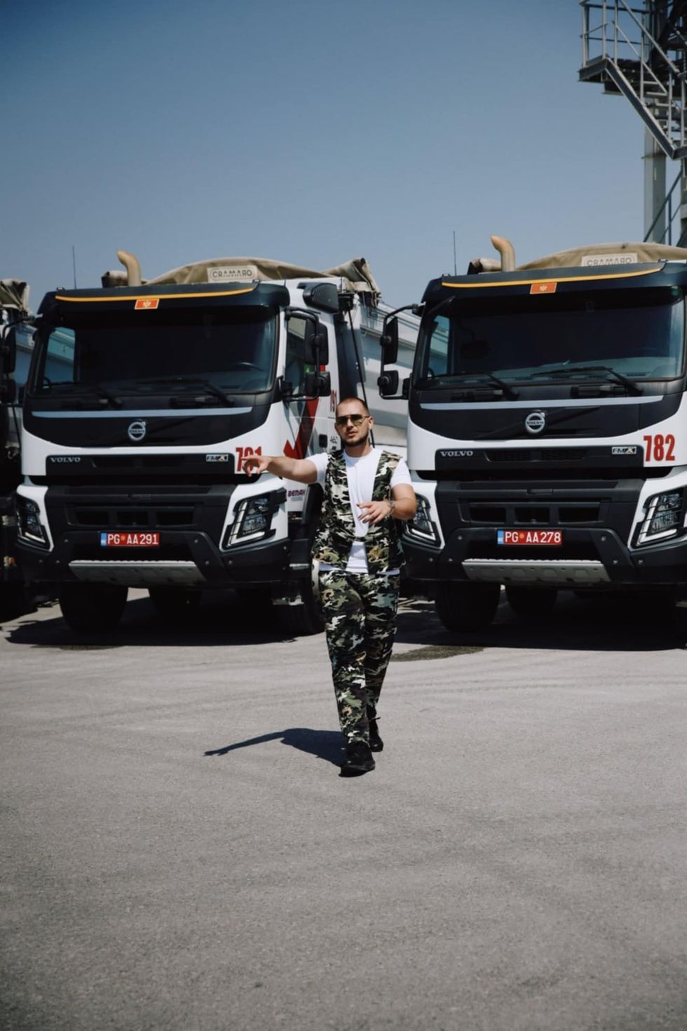 086bb95c cd2f 4dea b4cd dcbbd396f38f