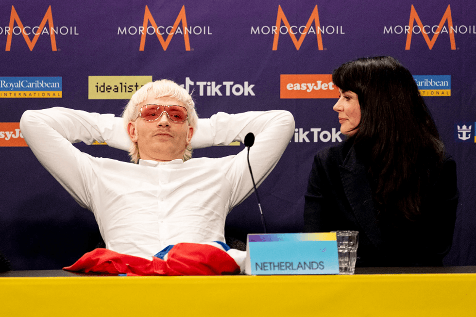 090524 Sarah Louise Bennett EBU 32286