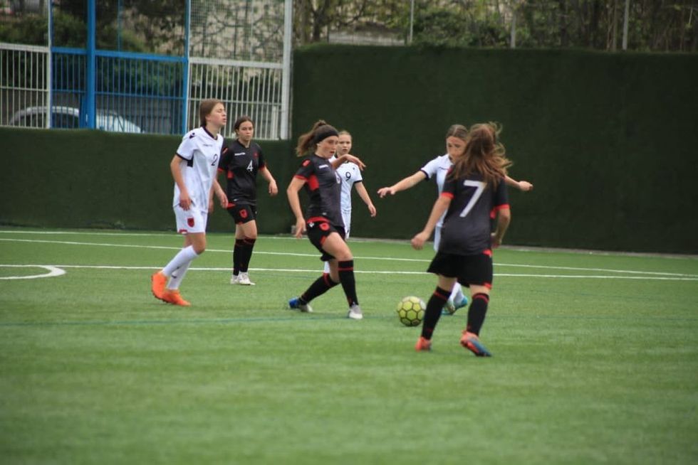 0E12A5AB 3FEA 4714 AA0D 66DF07338FE1 1