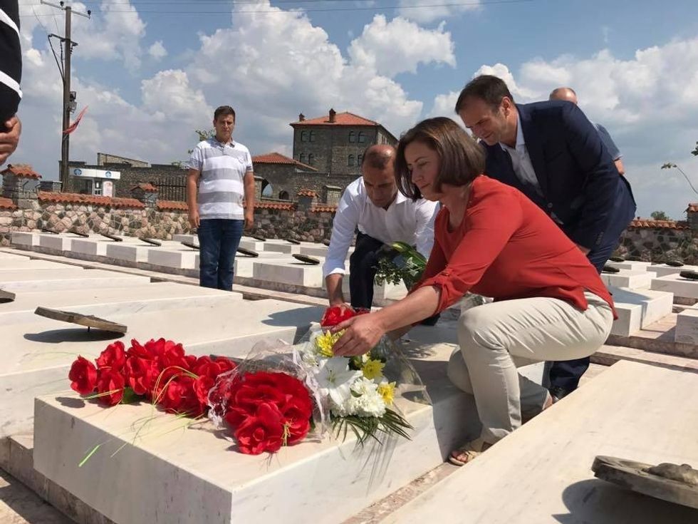 1 1502964577 7088714