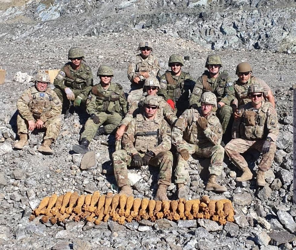 1.FSK ja demolon mbi 200 mjeteve eksplozive të pashpërthyera