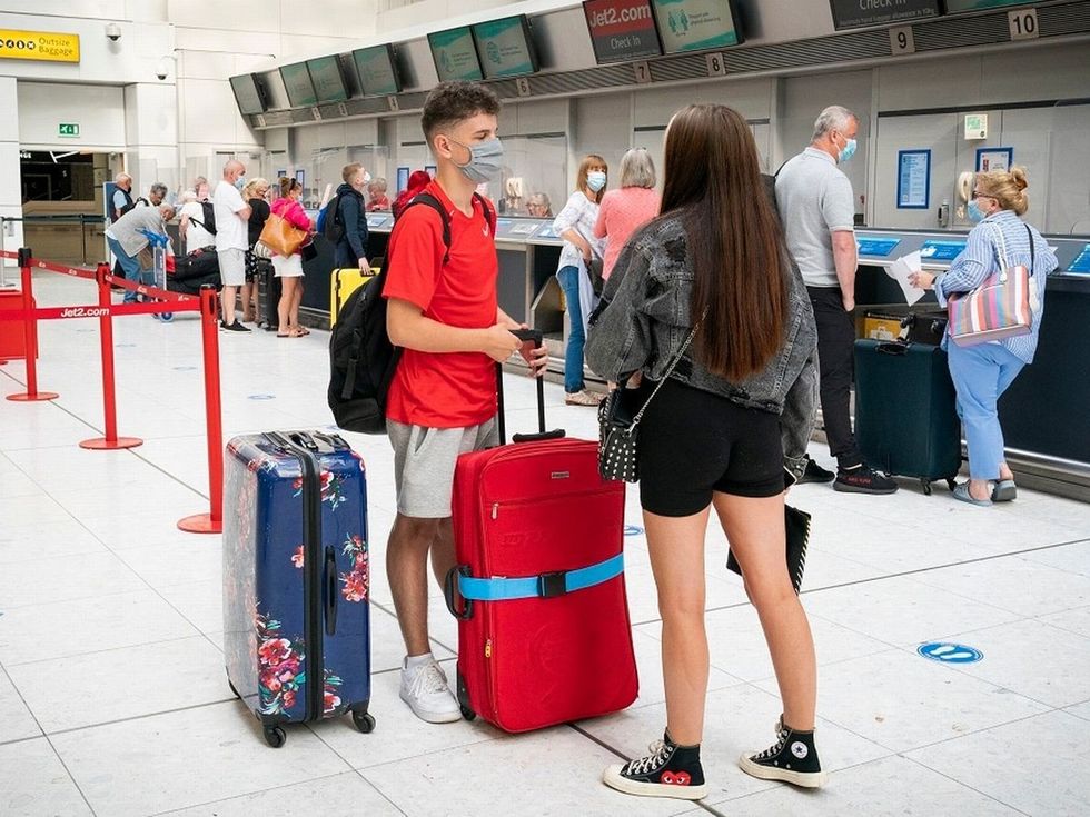 1 holidaymakers airport