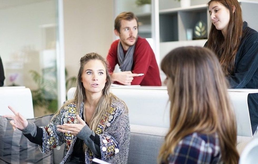 1 j0d4eej2klgmfgr1xf3wcq 34ad38a2ff