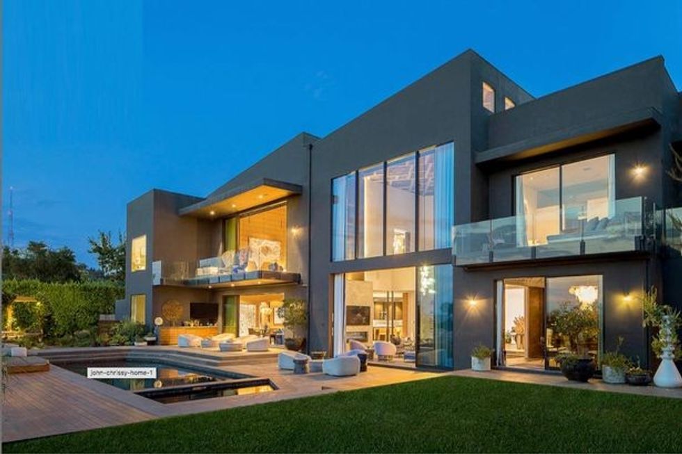 1 SDC MDG Chrissy Teigen and John Legend 7796JPG