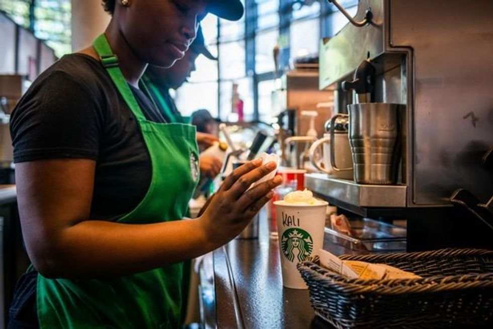 1 Starbucks Corp Cafe As Growth Remains Sluggish