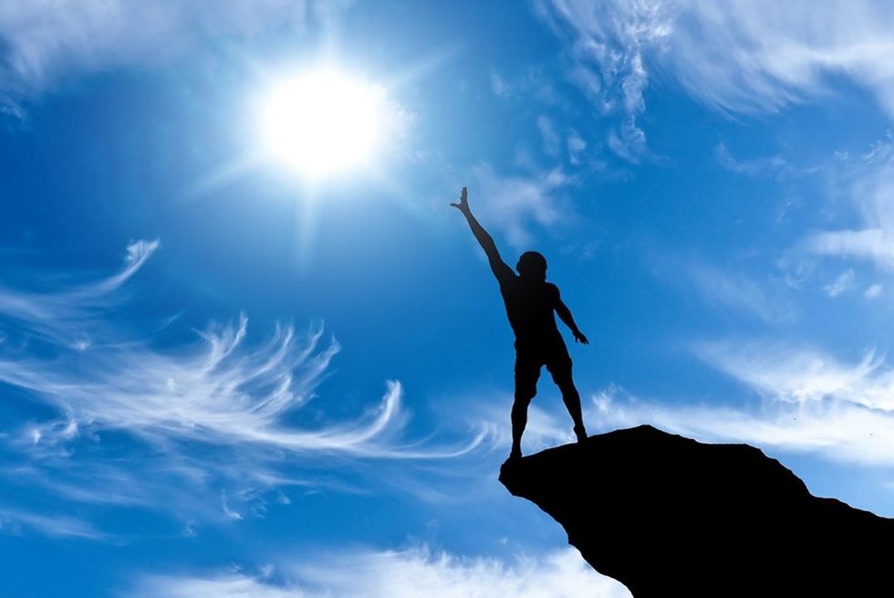 1 Tr8GajWsI3XcOM2UpAL cQ