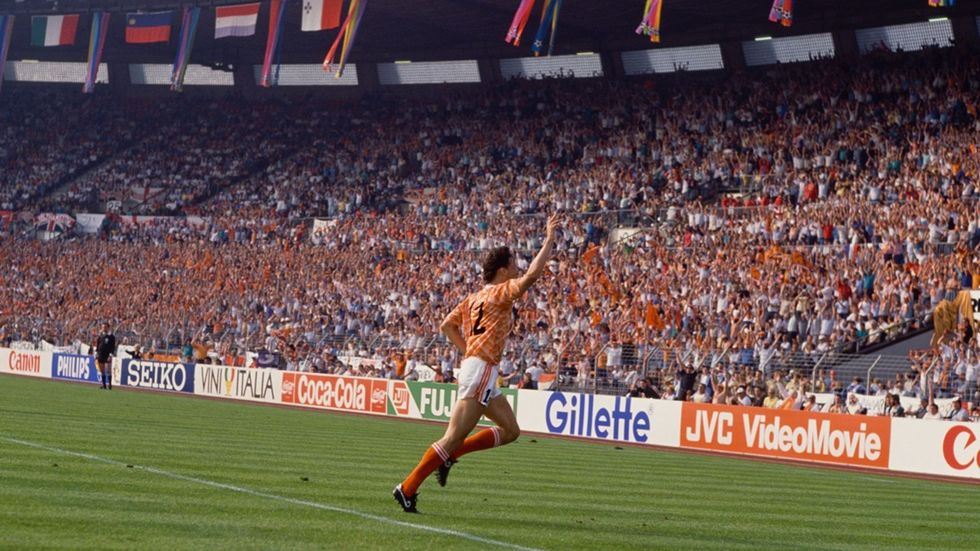 10. Marco Van Basten