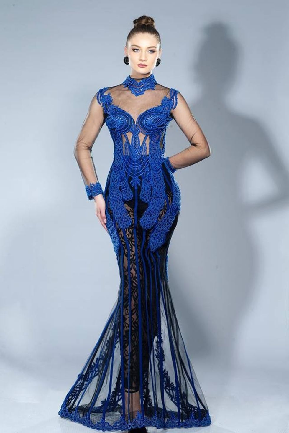 10. Vjollca Llapashtica me koleksion të ri të quajtur “Statement new generation 2018”