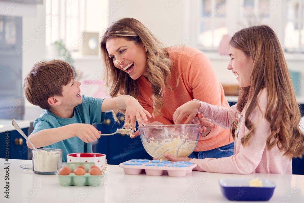 1000 F 440281885 Adobe Stock