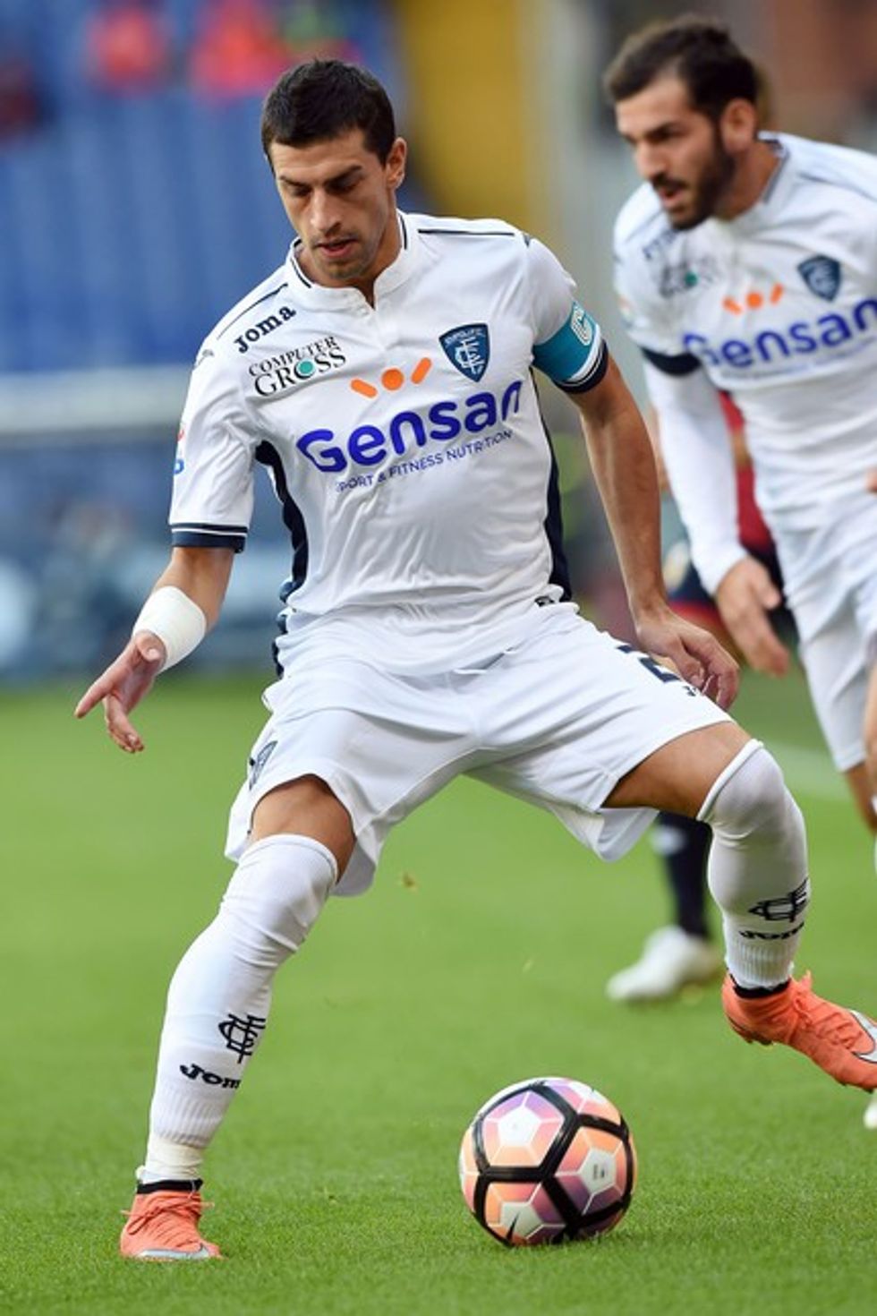 100648622 3996c131 5083 478a 986b 7a884da90658