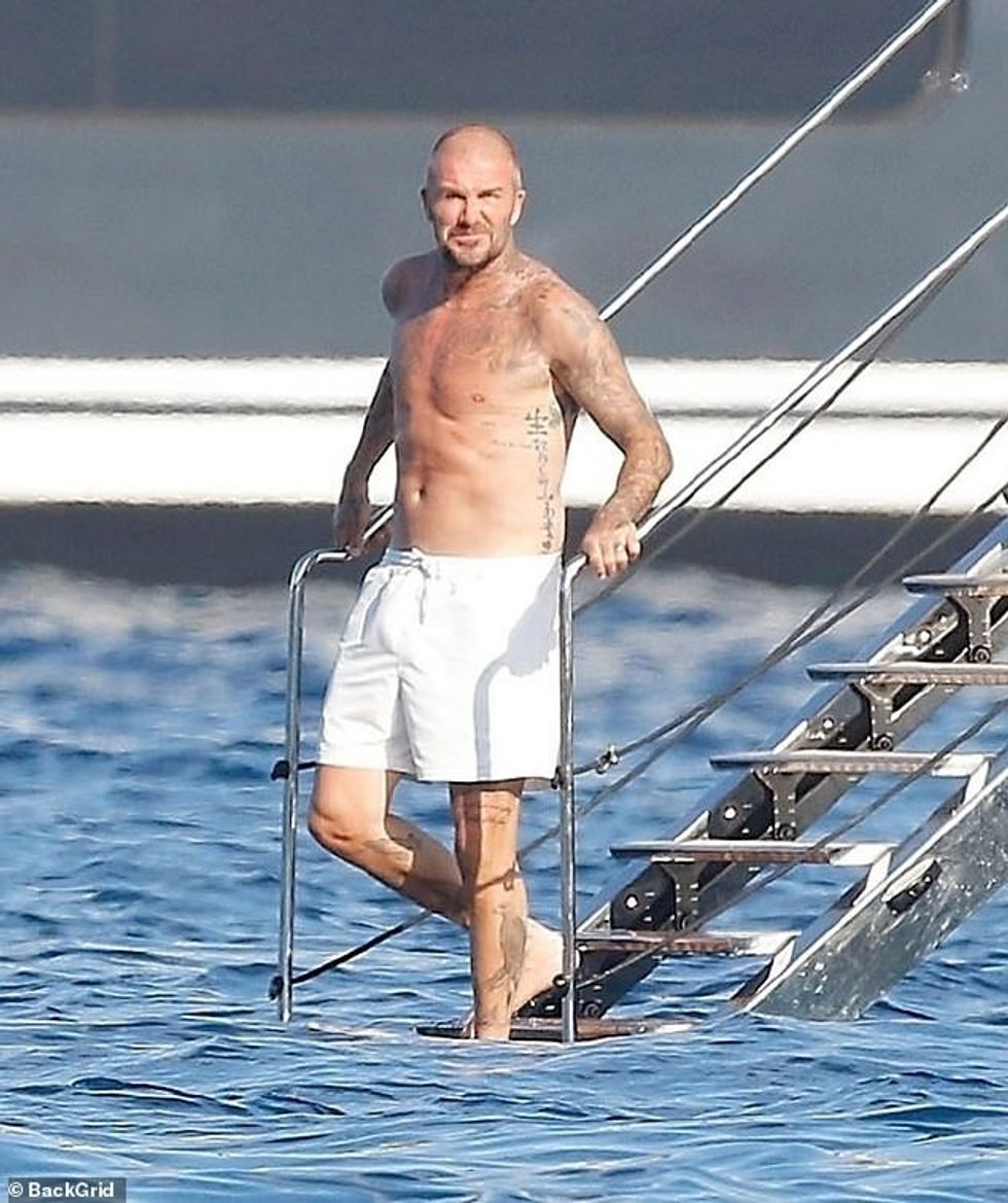 100814603 14959813 image a 3 1753979120706