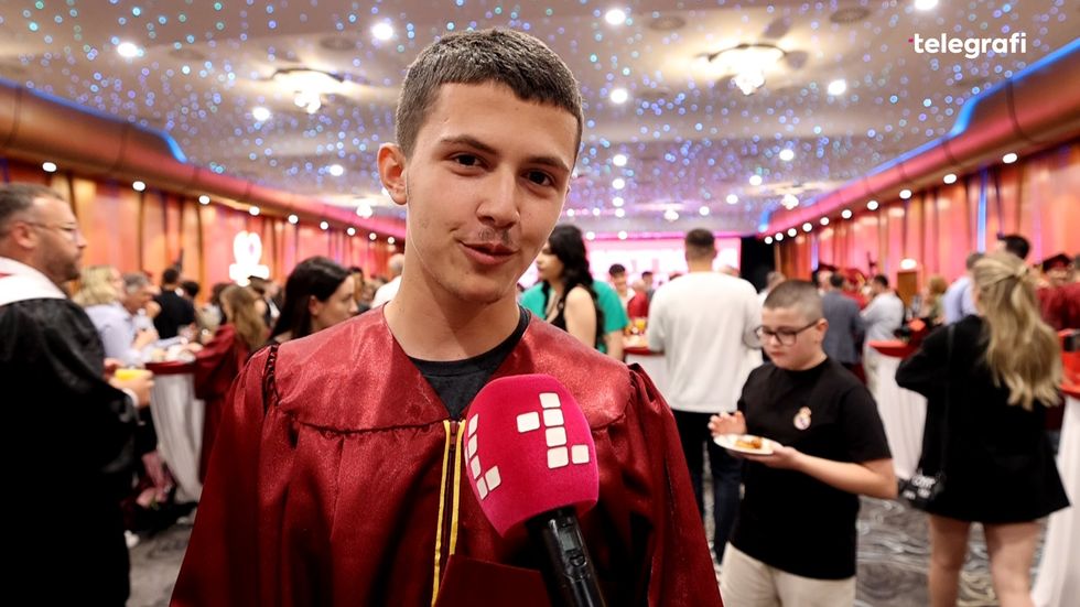 100CANON.00 05 02 31.Still002