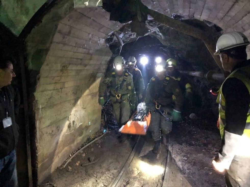 101596619 2991275267620439 300842646400663552 n