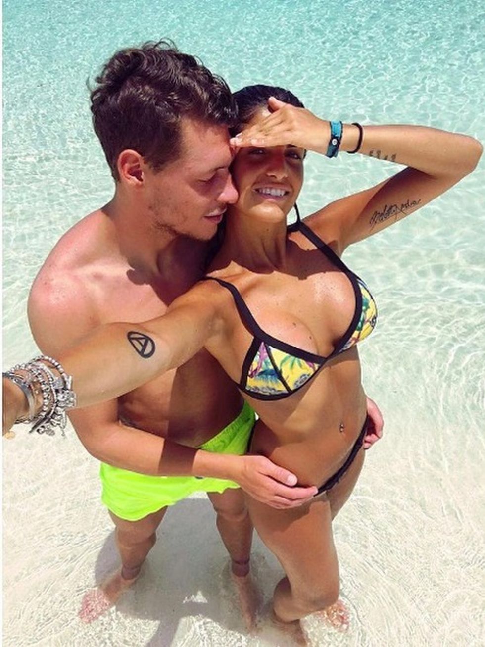 103232857-7b8c7df2-c8cb-4cfc-9f0e-70aa5c3119fb