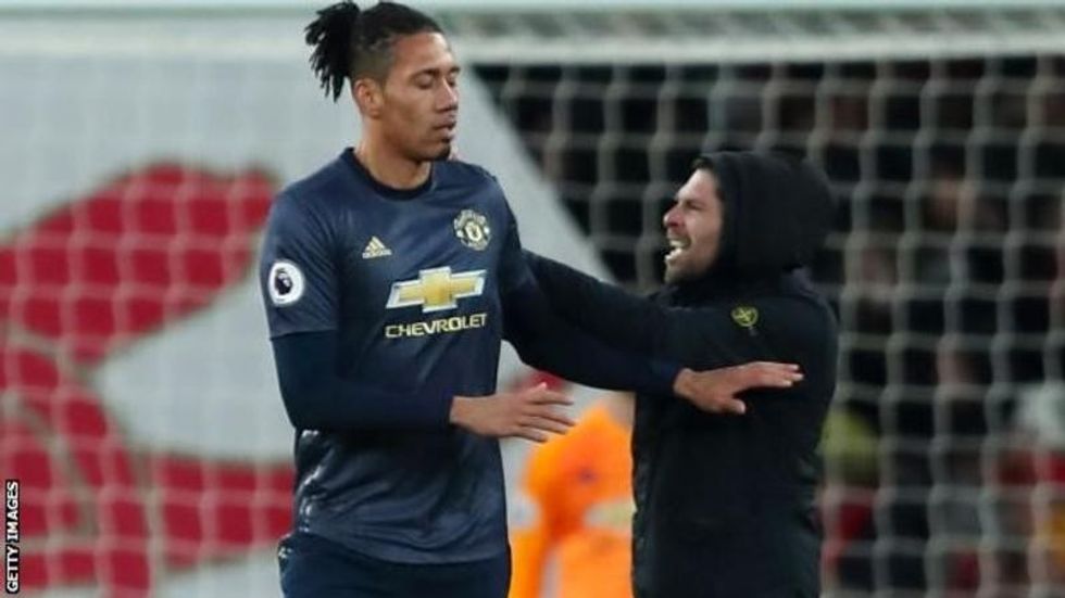 105969276 arsenal fan2