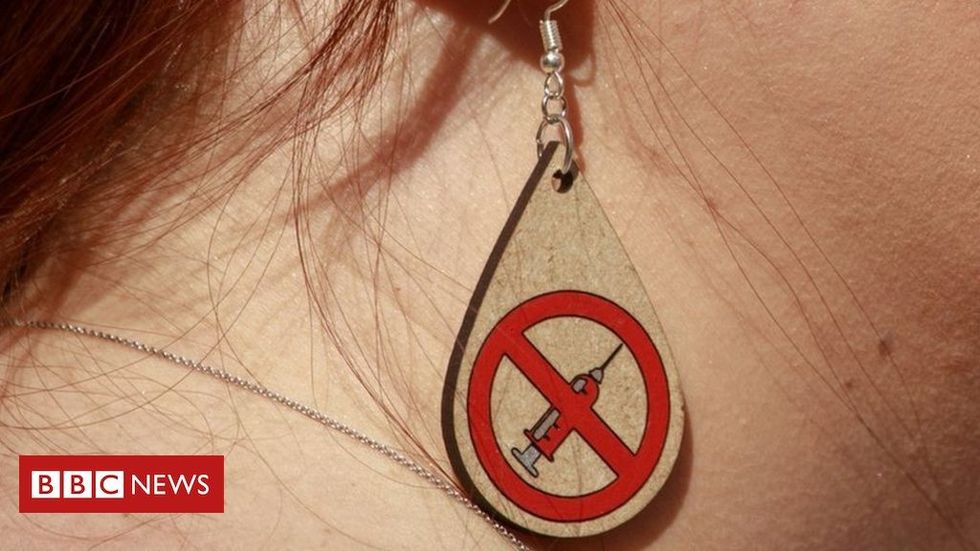 112230596 earring nc