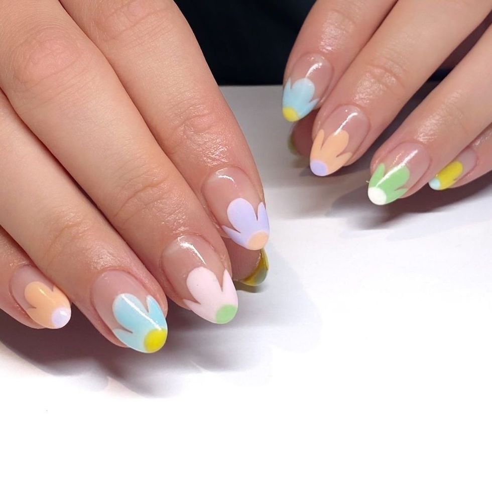 118116940 335233300959899 8527395978884204599 n