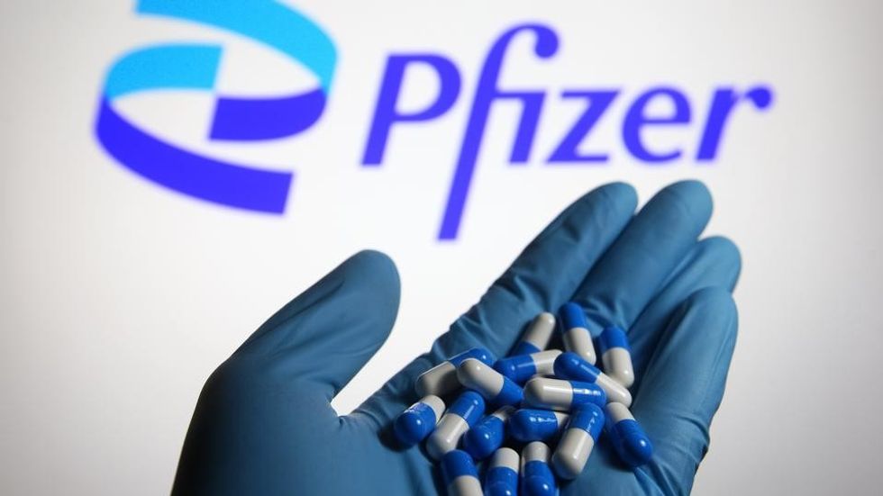 118563 Pfizer 1637077351865