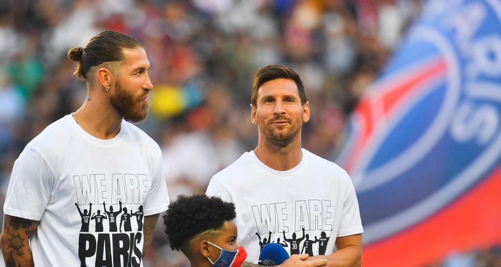 1200 L psg des rapports distants entre messi et sergio ramos dans le vestiaire
