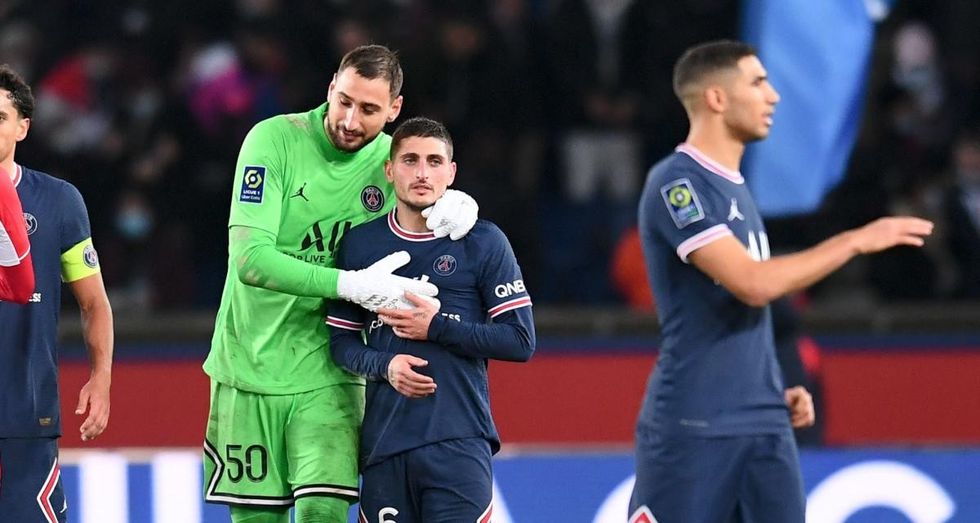 1200 L psg marco verratti monte au crneau et dfend gianluigi donnarumma