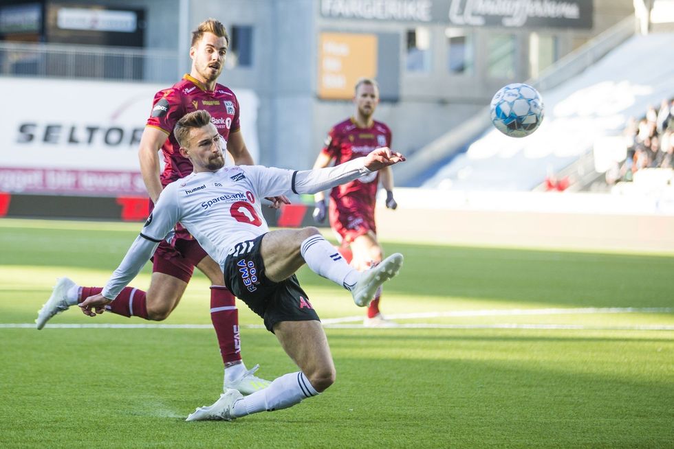 120c1844 b339 4f6c bfc0 0e9400ad1679